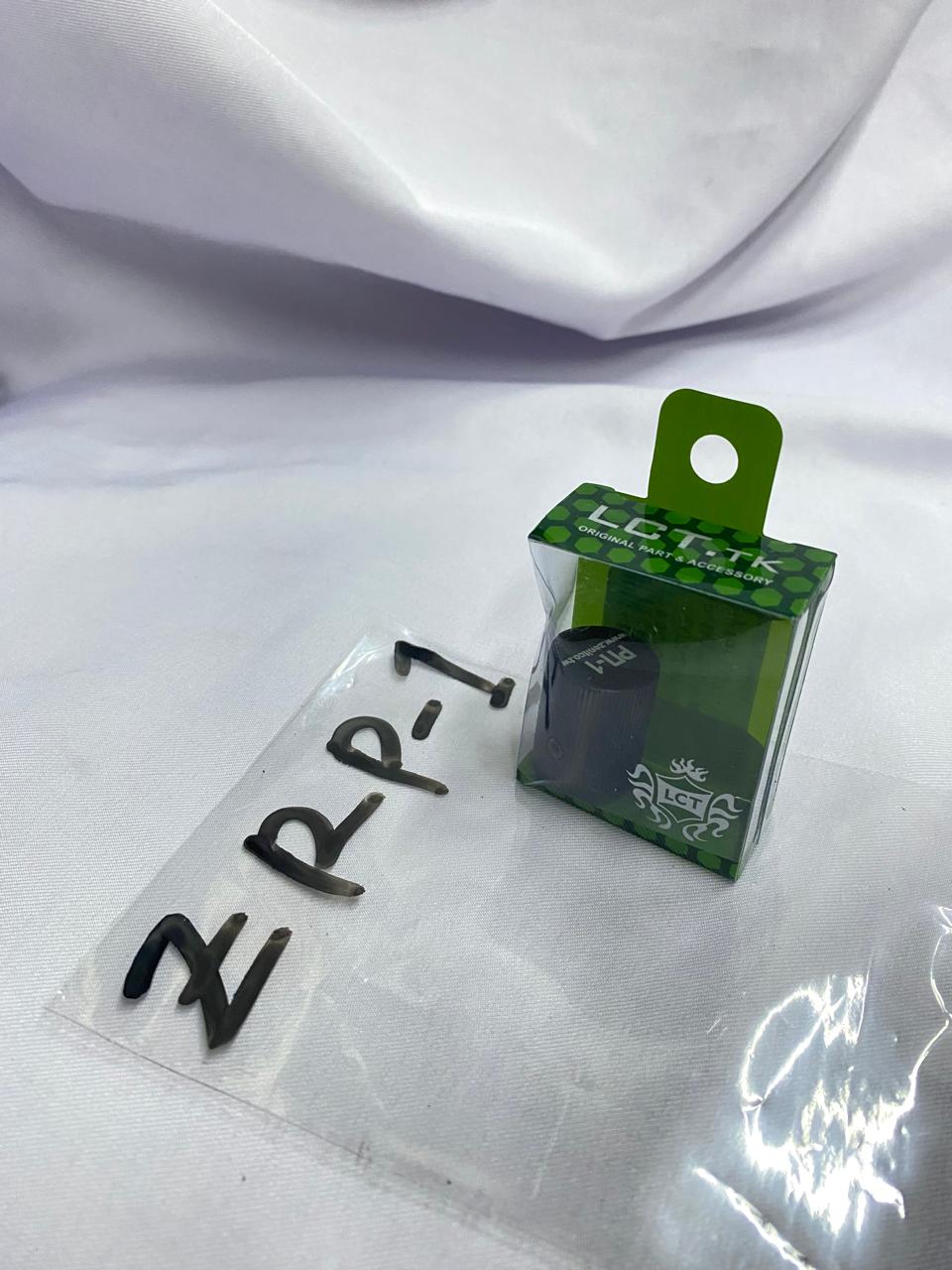 LCT Z Series RP-1 Charging Handle ( ZRP-1 )